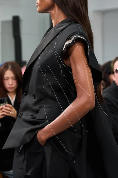 Look 101